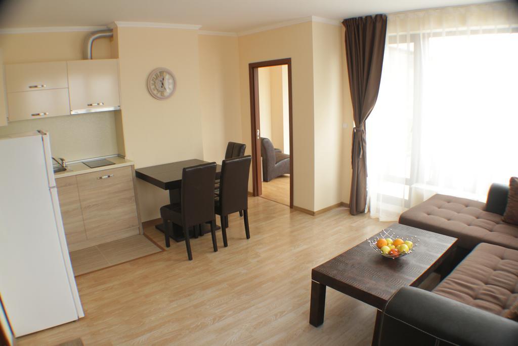 Aria Complex Aparthotel Sveti Vlas Exterior photo