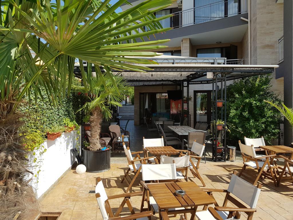 Aria Complex Aparthotel Sveti Vlas Exterior photo